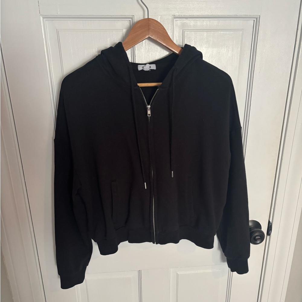 Black garage zip up sweatshirt medium